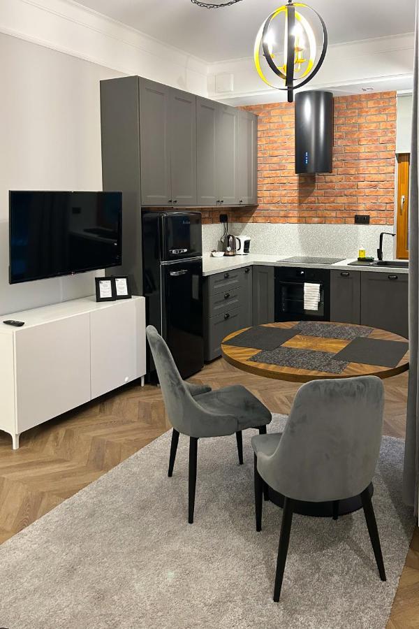 Labo Apartment Metro Mlociny Varsóvia Exterior foto
