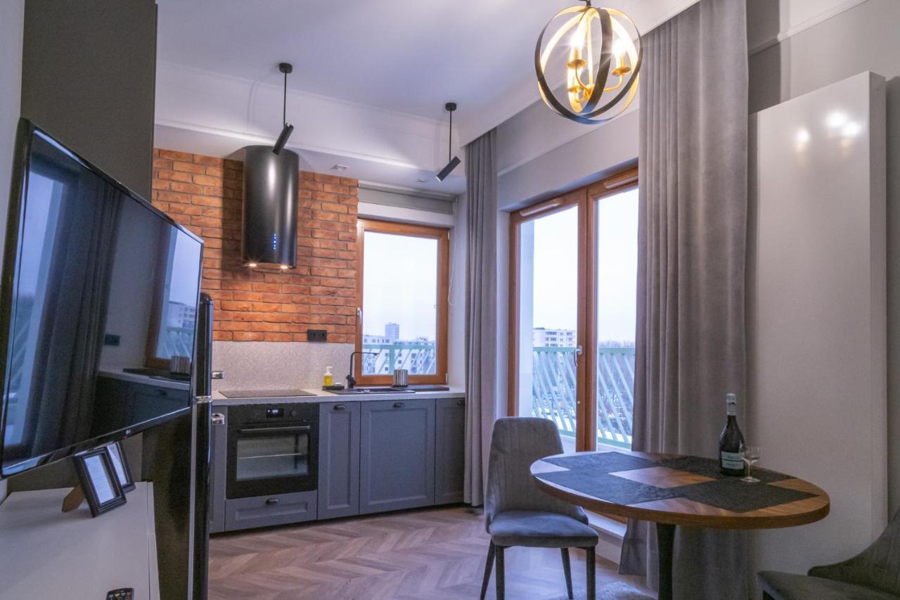 Labo Apartment Metro Mlociny Varsóvia Exterior foto