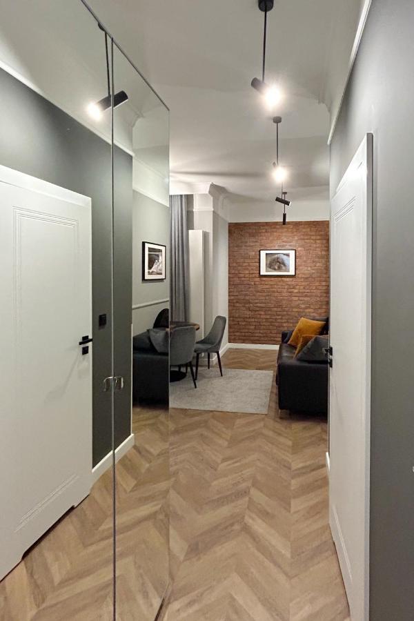 Labo Apartment Metro Mlociny Varsóvia Exterior foto